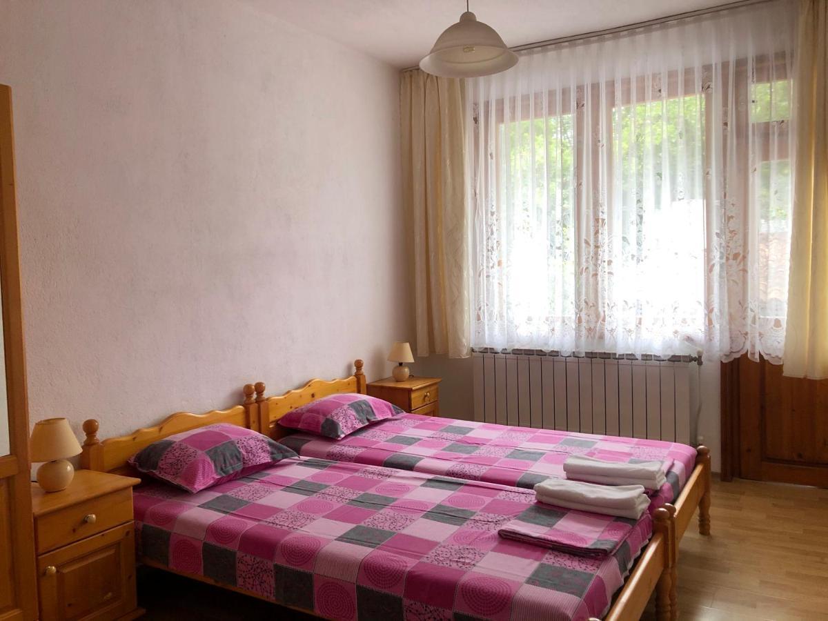 "Калоянови" Hotell Tsarevo Eksteriør bilde