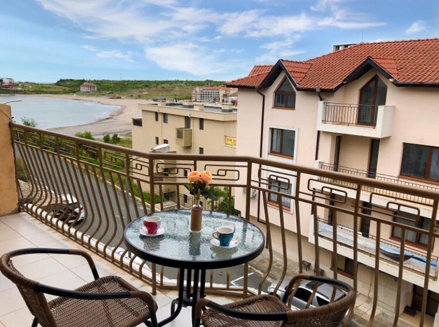 "Калоянови" Hotell Tsarevo Eksteriør bilde