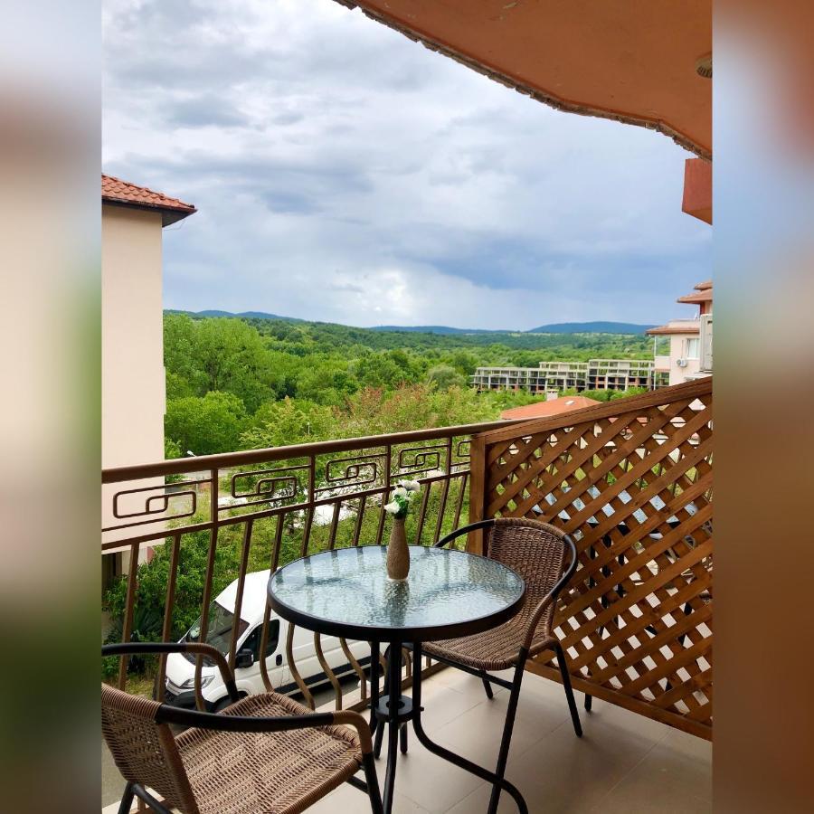 "Калоянови" Hotell Tsarevo Eksteriør bilde